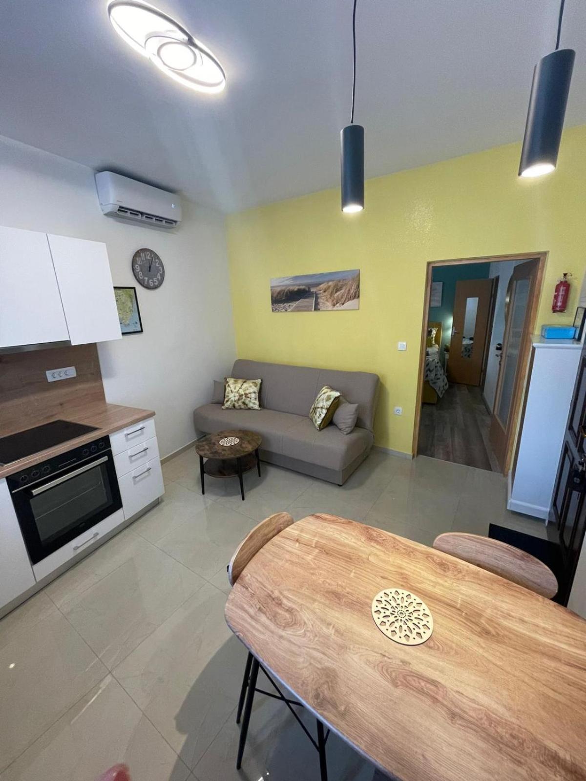 Apartment Eli Pula Bagian luar foto