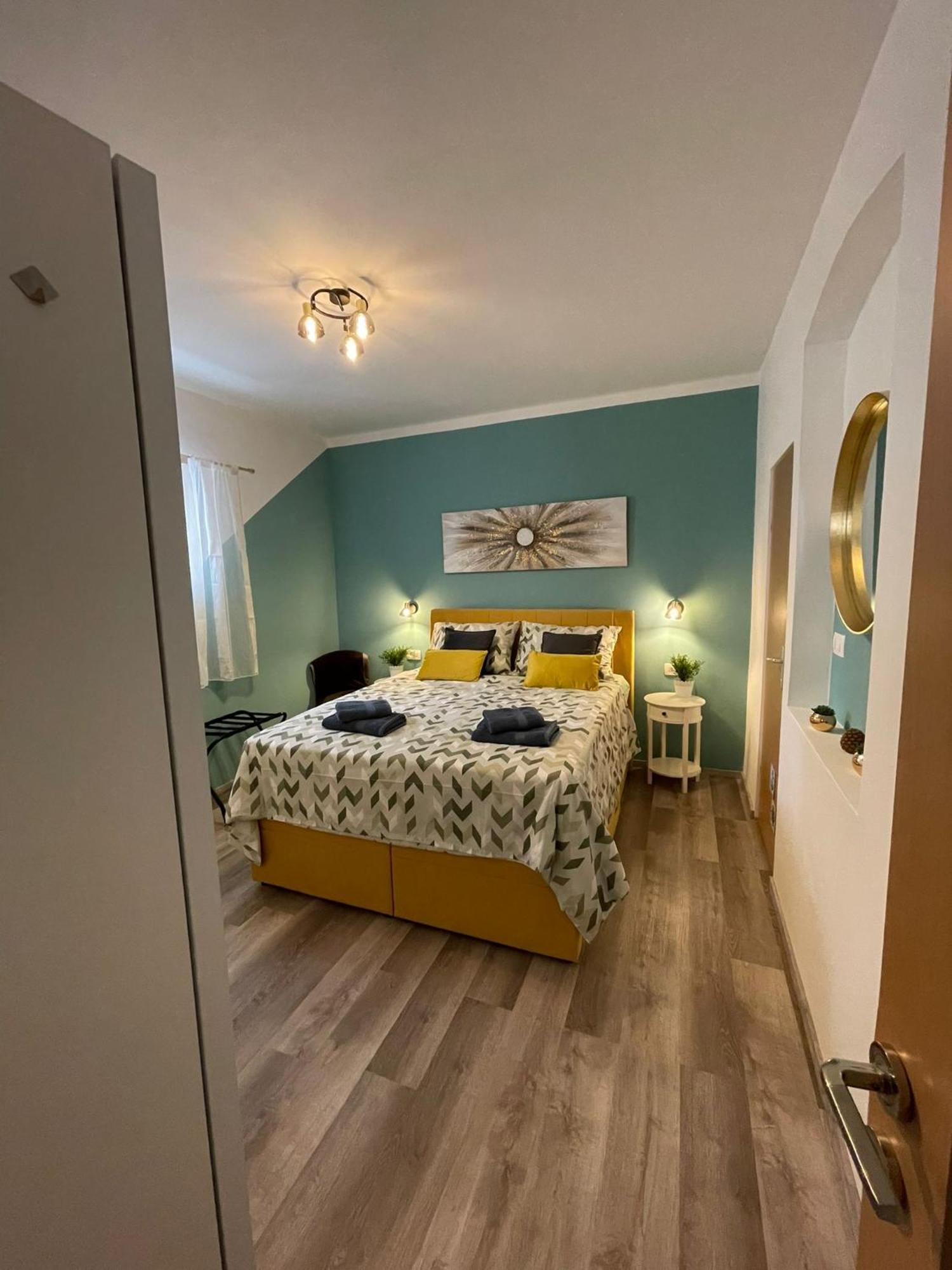 Apartment Eli Pula Bagian luar foto